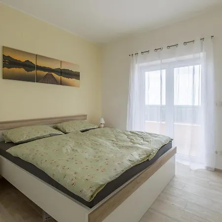 Apartman Pet Friendly In With Wifi