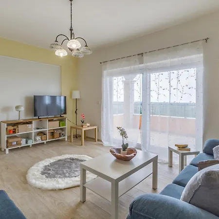 Pet Friendly In With Wifi Umag