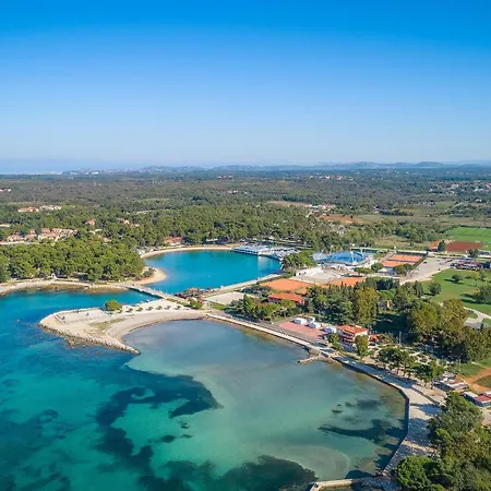 Pet Friendly In With Wifi Umag